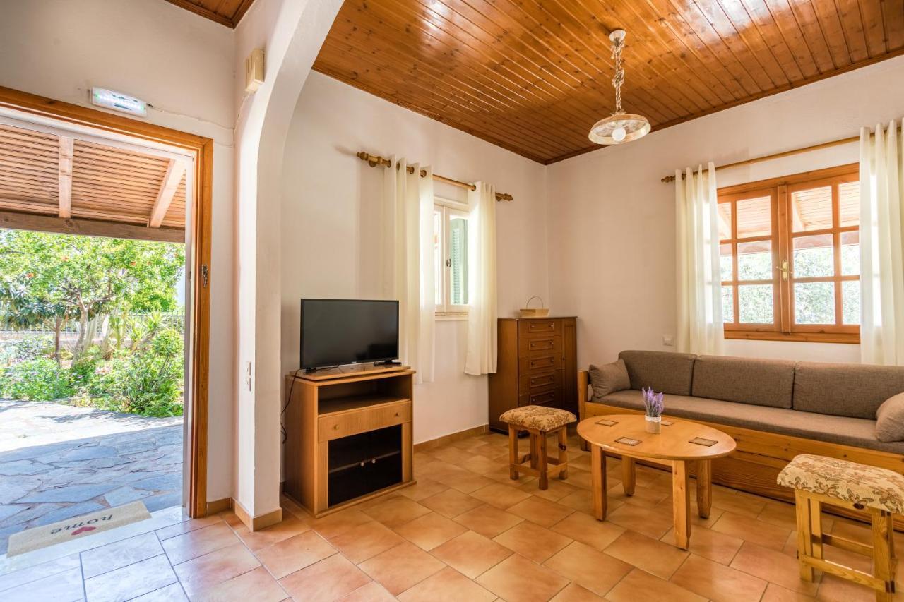 Sophia'S Apartment Stoúpa المظهر الخارجي الصورة